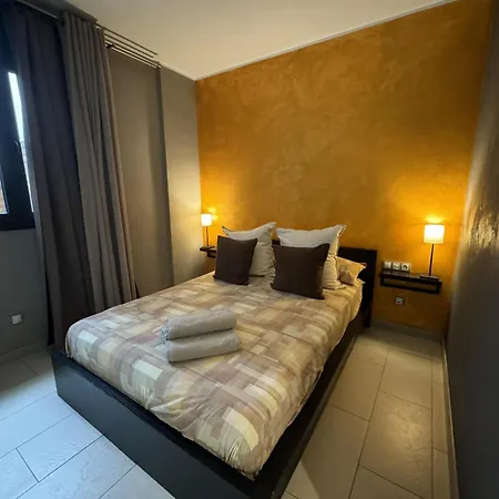 Apartment Apart *